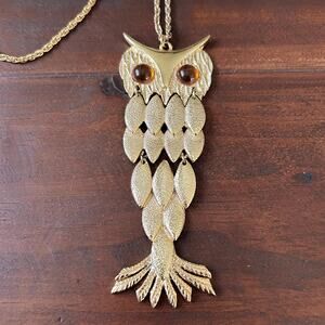 Vintage 60s Oversize Gold Tiered Articulated Owl Pendant Necklace Amber Big Eyes